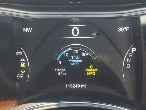 Used 2019 Jeep Grand Cherokee Altitude AWD/4WD image 20