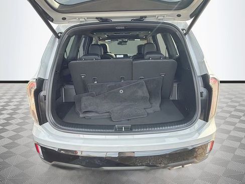 Used 2025 Kia Telluride EX X-Line AWD/4WD image 28