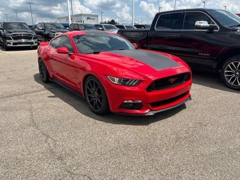 Used 2016 Ford Mustang GT Premium w/ Equipment Group 401A RWD image 3