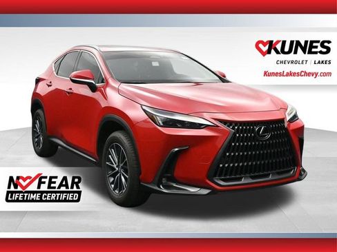 Used 2025 Lexus NX 250 FWD w/ Towing Package (2000 Lbs) image 1
