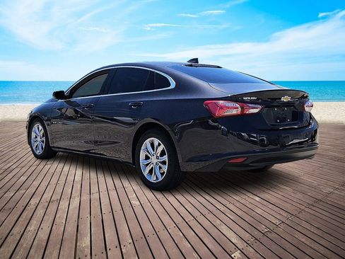 Used 2022 Chevrolet Malibu LT FWD image 4