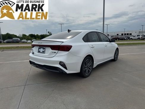 Used 2023 Kia Forte GT-Line w/ GT-Line Premium Package FWD image 5