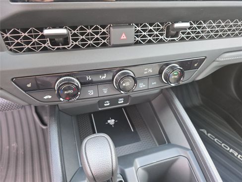 New 2026 Honda Accord SE image 21