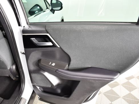 Used 2023 Mitsubishi Outlander ES AWD/4WD image 38