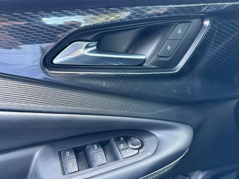 Used 2024 Chevrolet Blazer EV LT AWD/4WD image 12