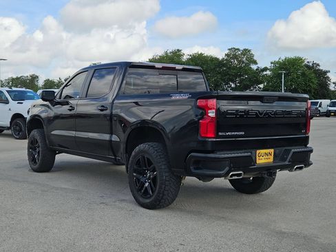 Used 2022 Chevrolet Silverado 1500 LT Trail Boss w/ LT Trail Boss Premium Package AWD/4WD image 5