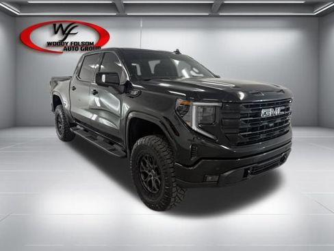 New 2026 GMC Sierra 1500 Elevation w/ Elevation Premium Package AWD/4WD image 3