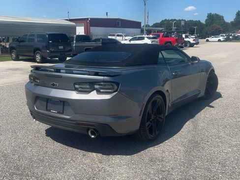 Used 2019 Chevrolet Camaro SS RWD image 6