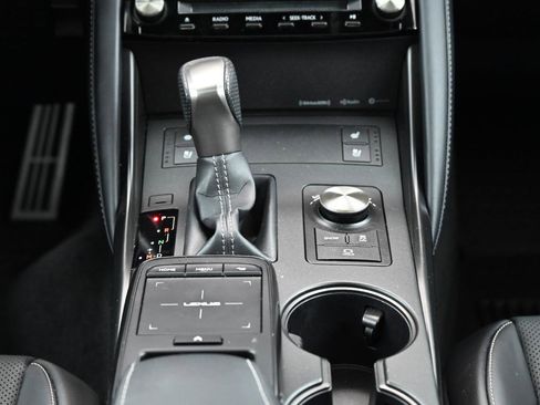 Used 2022 Lexus IS 350 F Sport image 33