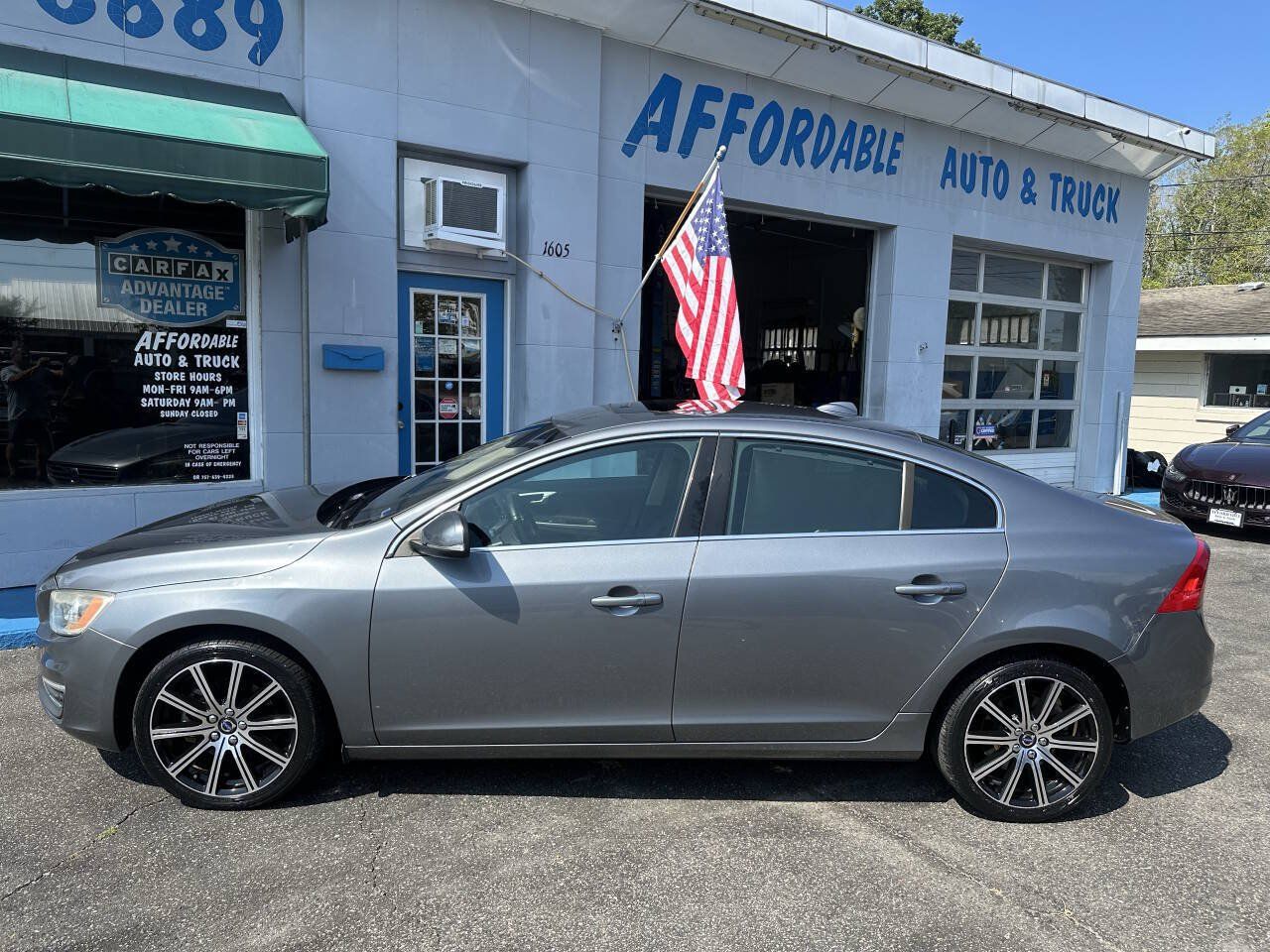 Used 2017 Volvo S60 T5 Inscription FWD image 8