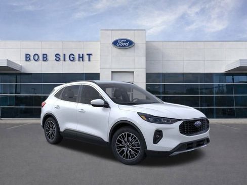New 2025 Ford Escape Base w/ PHEV Premium Package image 10