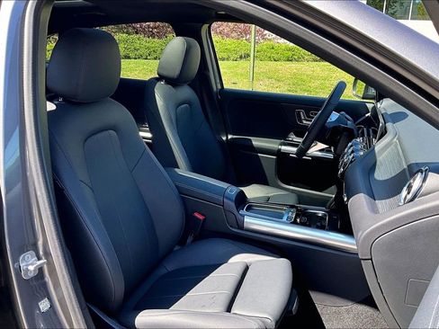 Used 2026 Mercedes-Benz GLA 250 4MATIC image 7