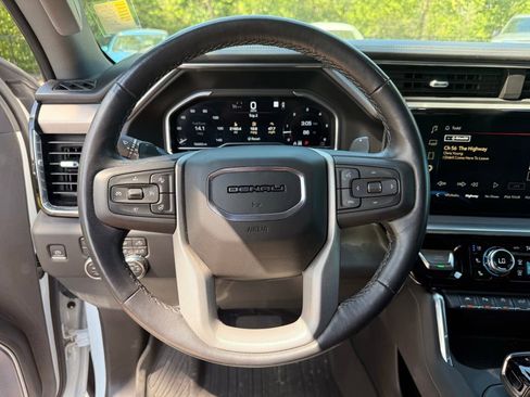 Used 2022 GMC Sierra 1500 Denali AWD/4WD image 10