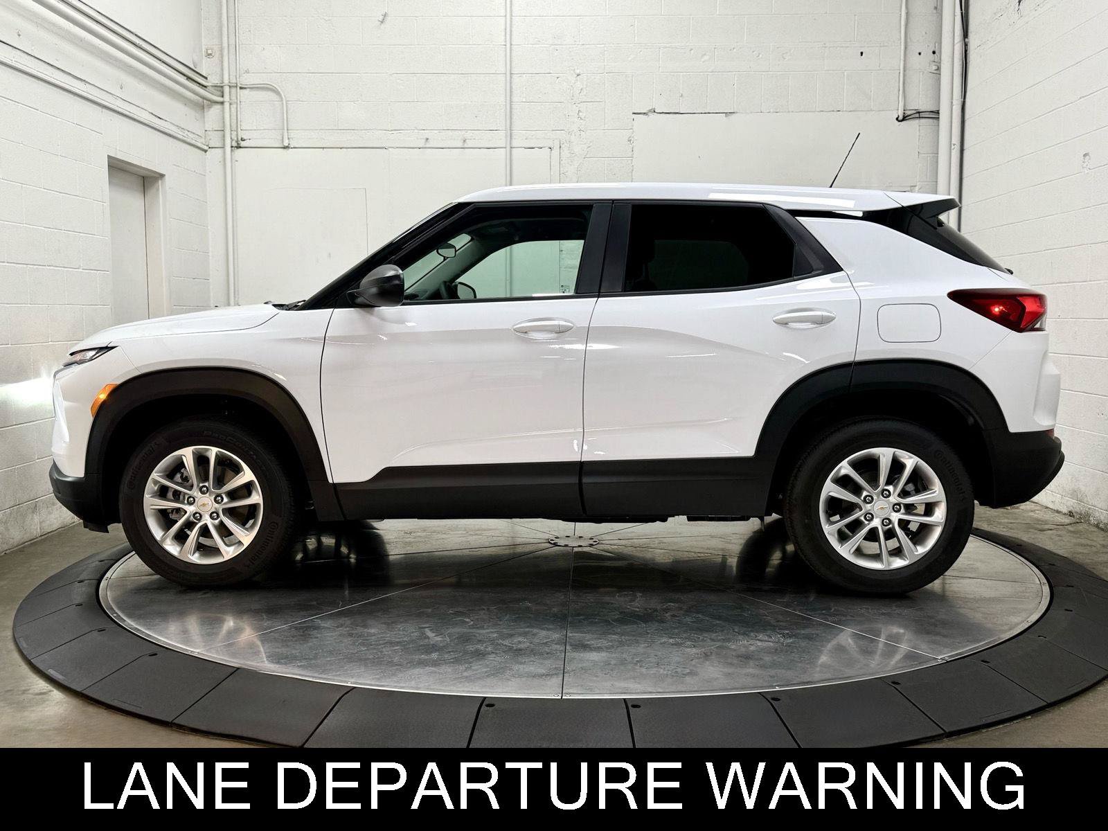 Used 2026 Chevrolet TrailBlazer LS w/ LS Convenience Package AWD/4WD image 6
