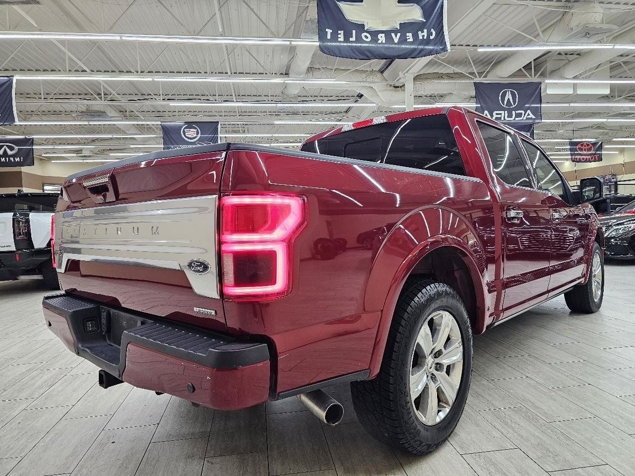 Used 2018 Ford F150 Platinum w/ Equipment Group 701A Luxury RWD image 7