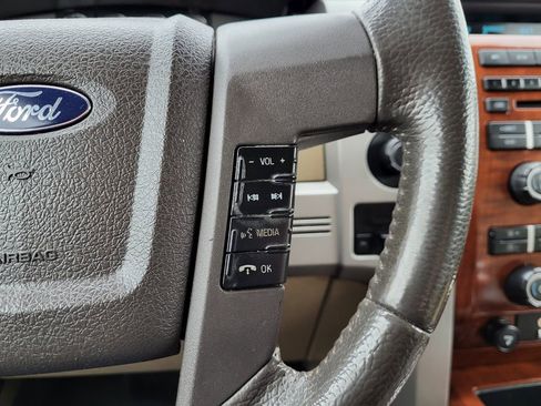 Used 2010 Ford F150 Lariat AWD/4WD image 31