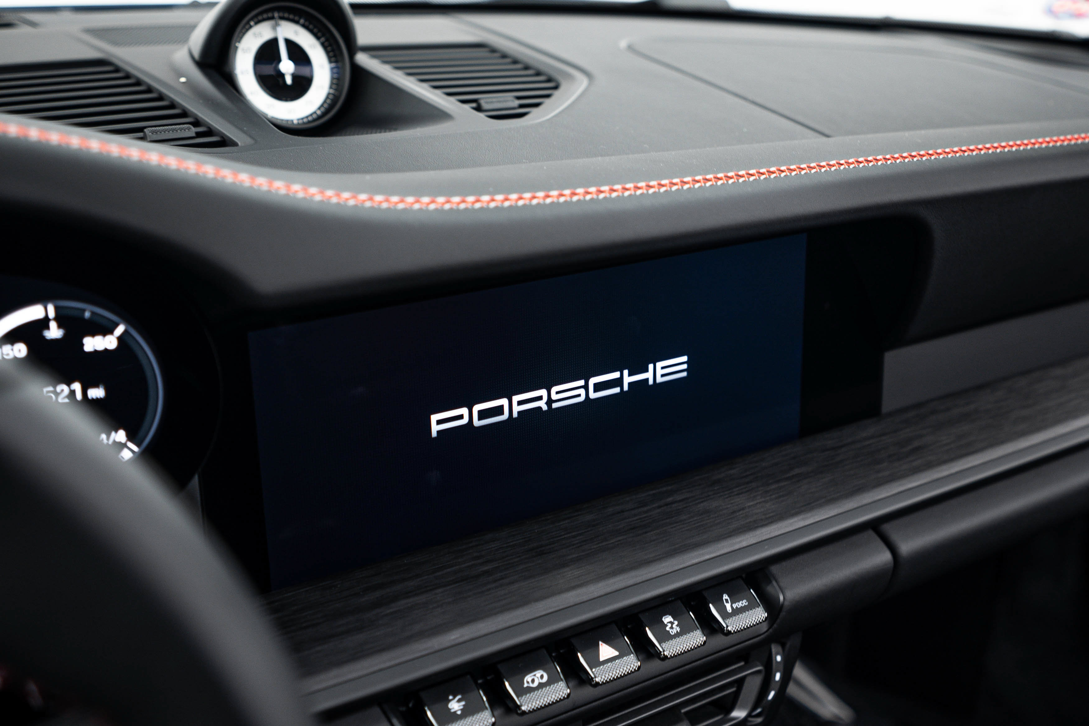Certified 2023 Porsche 911 Carrera GTS RWD image 20