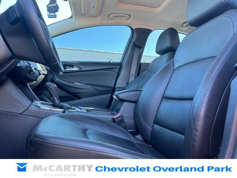 Used 2016 Chevrolet Cruze Premier image 10