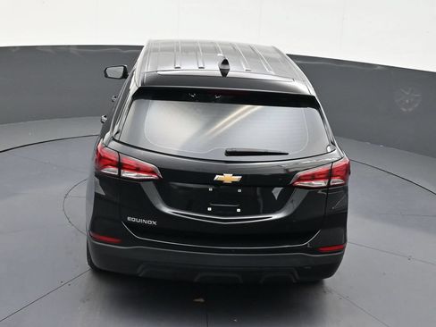 Used 2024 Chevrolet Equinox LS FWD image 12