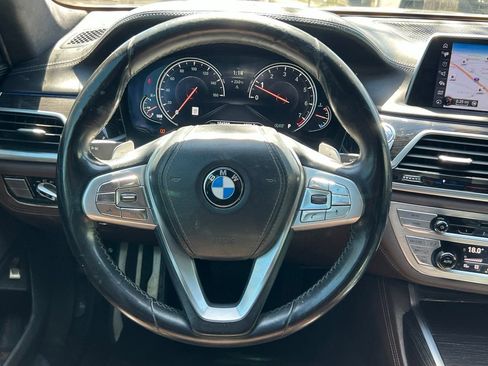 Used 2016 BMW 750i RWD image 26