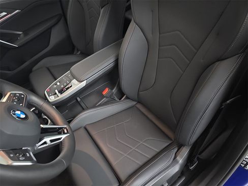 Used 2025 BMW X2 xDrive28i w/ M Sport Package image 18