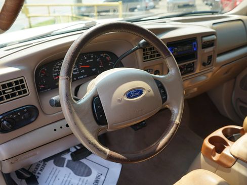 Used 2003 Ford F350 King Ranch AWD/4WD image 12