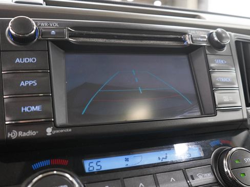 Used 2014 Toyota RAV4 Limited AWD/4WD image 30