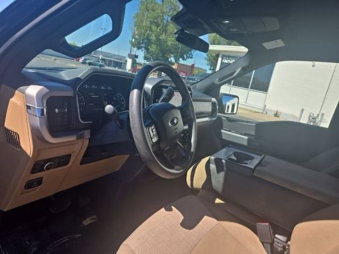 Used 2023 Ford F150 XLT AWD/4WD image 11