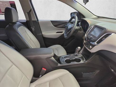 Used 2018 Chevrolet Equinox LS FWD image 25
