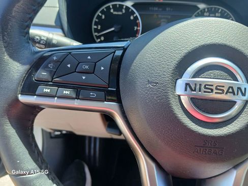 Used 2020 Nissan Altima 2.5 SV FWD image 29