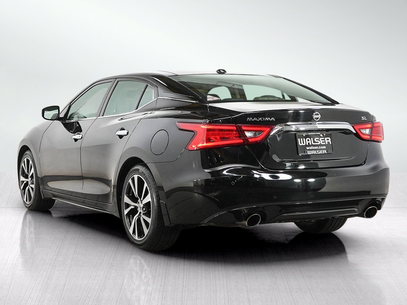 Used 2017 Nissan Maxima 3.5 SL FWD image 3
