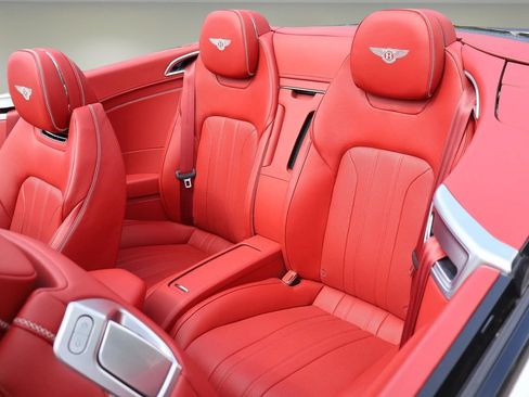 Used 2020 Bentley Continental GT AWD/4WD image 13