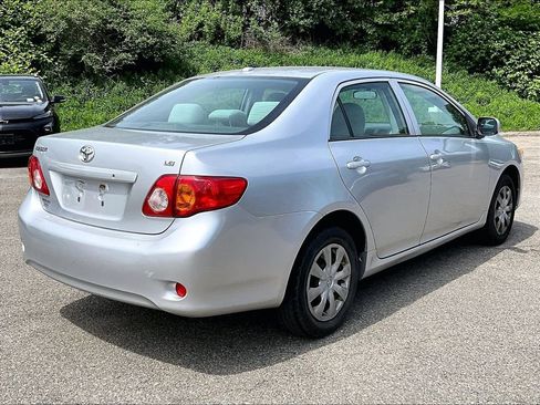 Used 2009 Toyota Corolla FWD image 6
