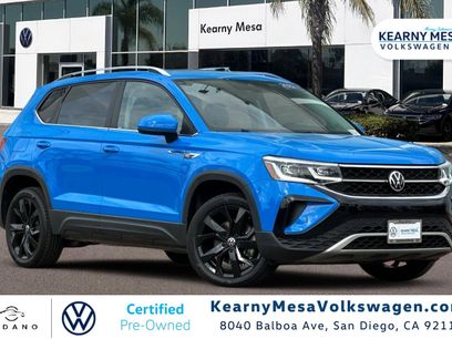 Used 2022 Volkswagen Taos SEL w/ Panoramic Sunroof Package
