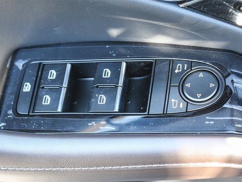 New 2025 MAZDA CX-30 2.5 Turbo w/ Premium Plus Pkg image 23