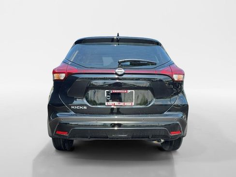 New 2025 Nissan Kicks Play S image 4