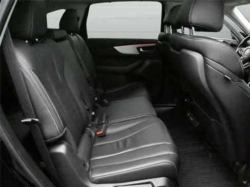 Certified 2023 Acura MDX SH-AWD w/ Technology Package image 18