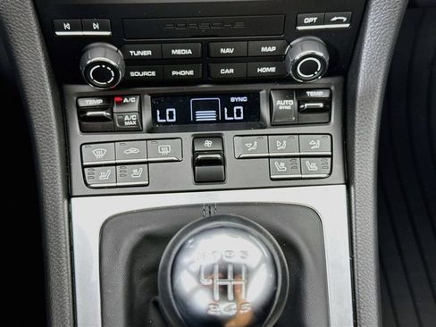 Certified 2025 Porsche 718 Cayman GTS RWD image 21
