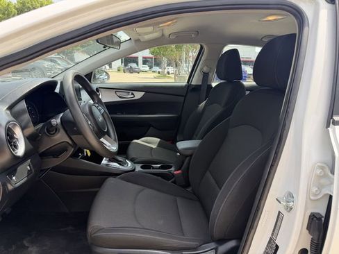 Used 2023 Kia Forte LXS FWD image 22
