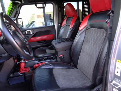 Used 2018 Jeep Wrangler Unlimited Rubicon image 10