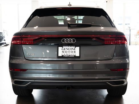 Used 2019 Audi Q8 Premium w/ Convenience Package AWD/4WD image 5