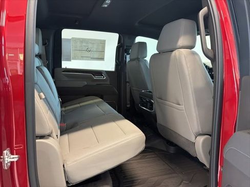 New 2026 GMC Sierra 3500 SLT w/ SLT Premium Package AWD/4WD image 29