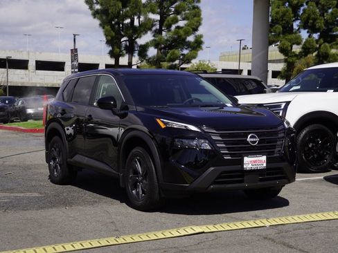 New 2026 Nissan Rogue SV image 2