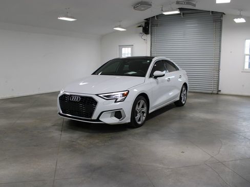 Used 2023 Audi A3 2.0T Premium image 4