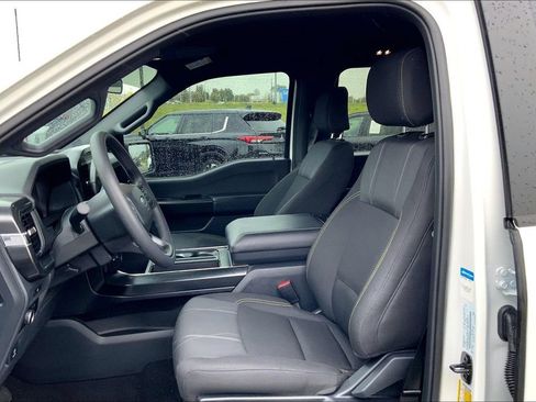 Used 2025 Ford F150 STX RWD image 9