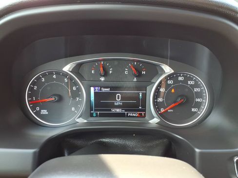 Used 2017 GMC Acadia SLE AWD/4WD image 25