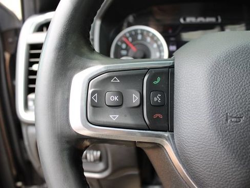 Used 2023 RAM 1500 Laramie AWD/4WD image 18