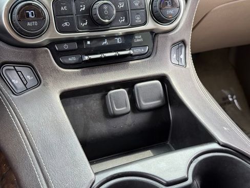Used 2016 Chevrolet Tahoe LT RWD image 19