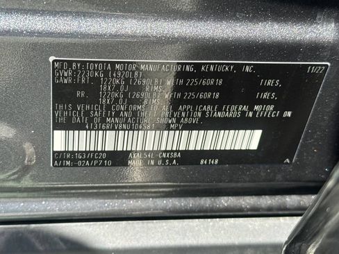 Used 2022 Toyota RAV4 SE w/ Convenience Package AWD/4WD image 28