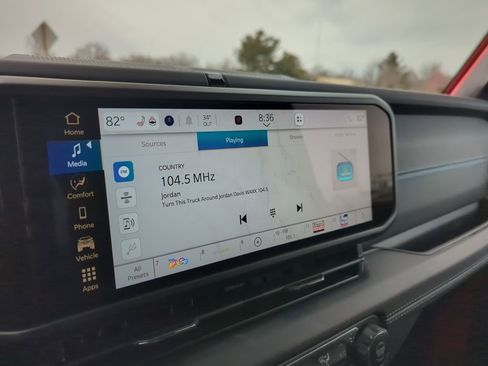 Used 2025 Jeep Wrangler Unlimited Rubicon 4xe w/ Safety Group image 18